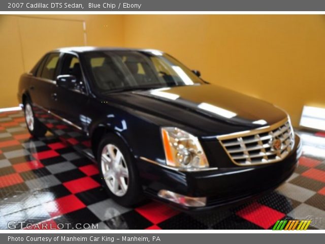 2007 Cadillac DTS Sedan in Blue Chip