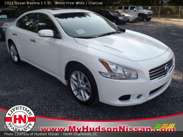 2011 Nissan Maxima 3.5 SV in Winter Frost White