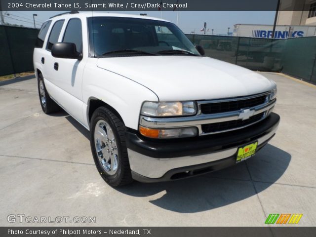 2004 Chevrolet Tahoe LS in Summit White