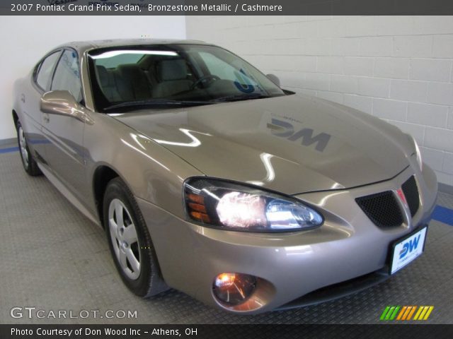 2007 Pontiac Grand Prix Sedan in Bronzestone Metallic