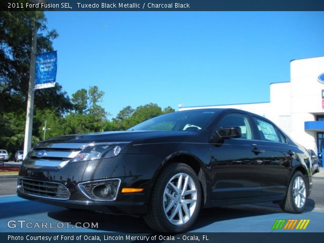 2011 Ford Fusion SEL in Tuxedo Black Metallic