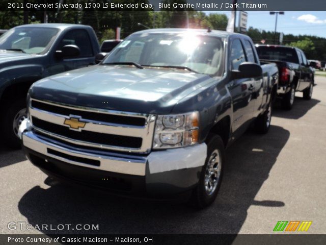 2011 Chevrolet Silverado 1500 LS Extended Cab in Blue Granite Metallic