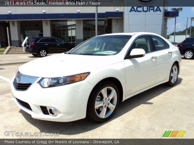 2011 Acura TSX Sedan in Premium White Pearl