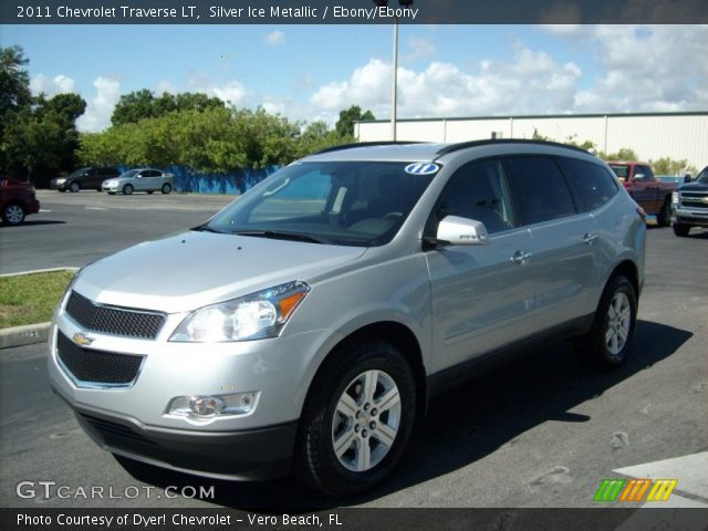 2011 Chevrolet Traverse LT in Silver Ice Metallic