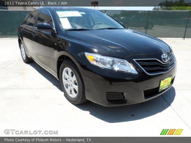 2011 Toyota Camry LE in Black