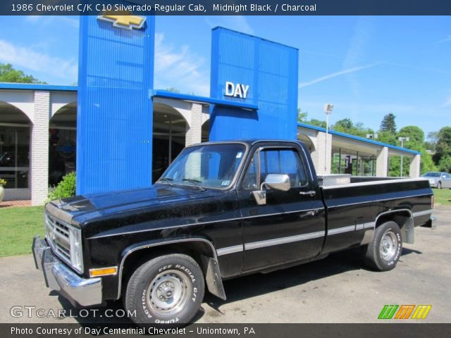 1986 Chevrolet C/K C10 Silverado Regular Cab in Midnight Black