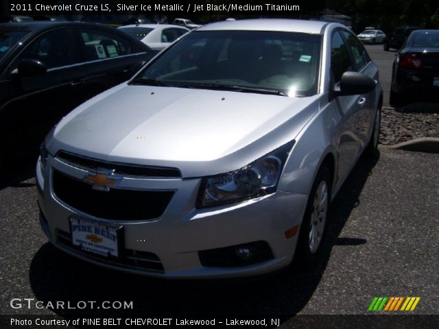 2011 Chevrolet Cruze LS in Silver Ice Metallic
