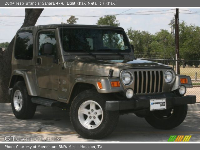 2004 Jeep Wrangler Sahara 4x4 in Light Khaki Metallic