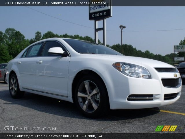 2011 Chevrolet Malibu LT in Summit White