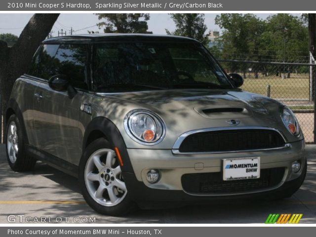 2010 Mini Cooper S Hardtop in Sparkling Silver Metallic