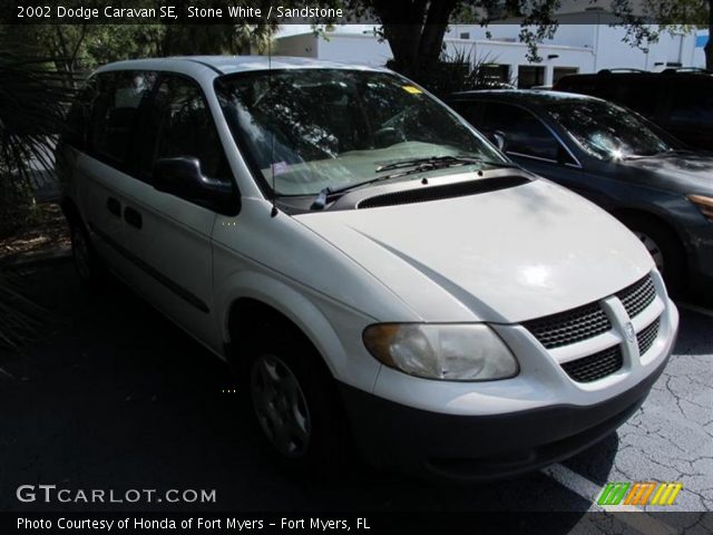 2002 Dodge Caravan SE in Stone White