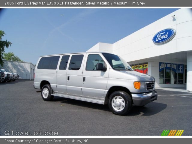 2006 Ford E Series Van E350 XLT Passenger in Silver Metallic