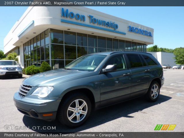 2007 Chrysler Pacifica AWD in Magnesium Green Pearl