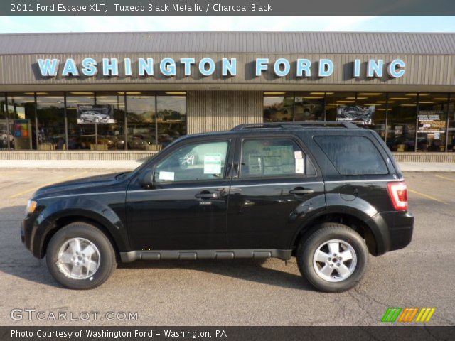 2011 Ford Escape XLT in Tuxedo Black Metallic
