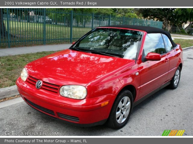 2001 Volkswagen Cabrio GLX in Tornado Red