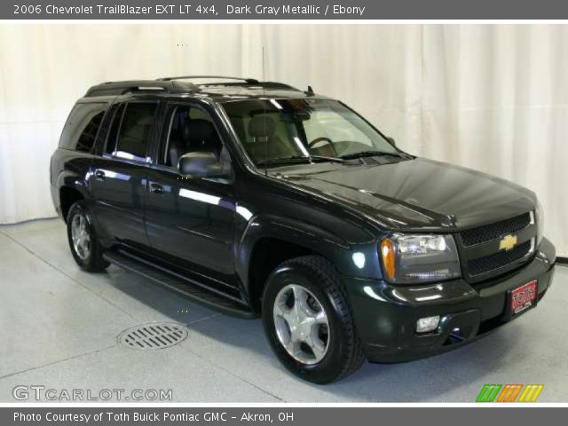 2006 Chevrolet TrailBlazer EXT LT 4x4 in Dark Gray Metallic