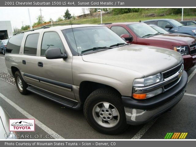 2001 Chevrolet Suburban 1500 LS 4x4 in Sunset Gold Metallic