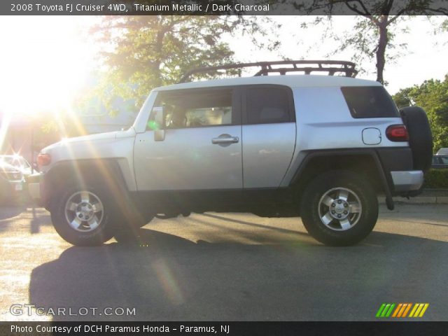 2008 Toyota FJ Cruiser 4WD in Titanium Metallic