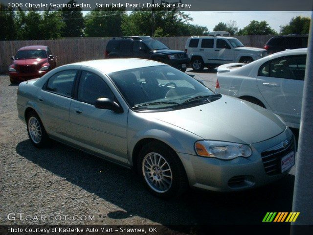 2006 Chrysler Sebring Sedan in Satin Jade Pearl