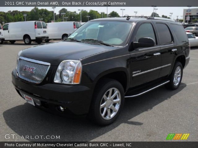 2011 GMC Yukon Denali AWD in Onyx Black