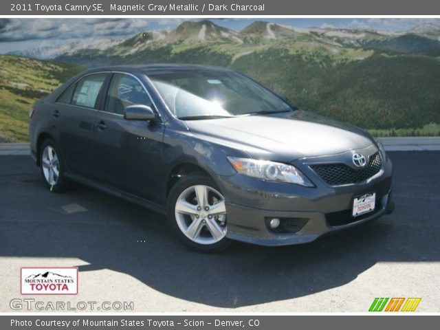 2011 Toyota Camry SE in Magnetic Gray Metallic