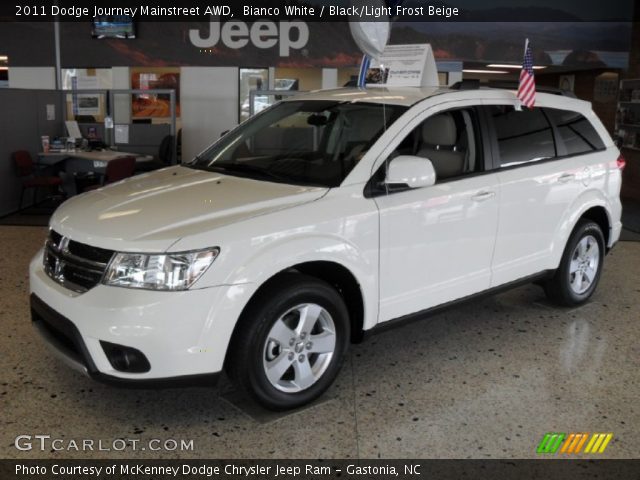 2011 Dodge Journey Mainstreet AWD in Bianco White