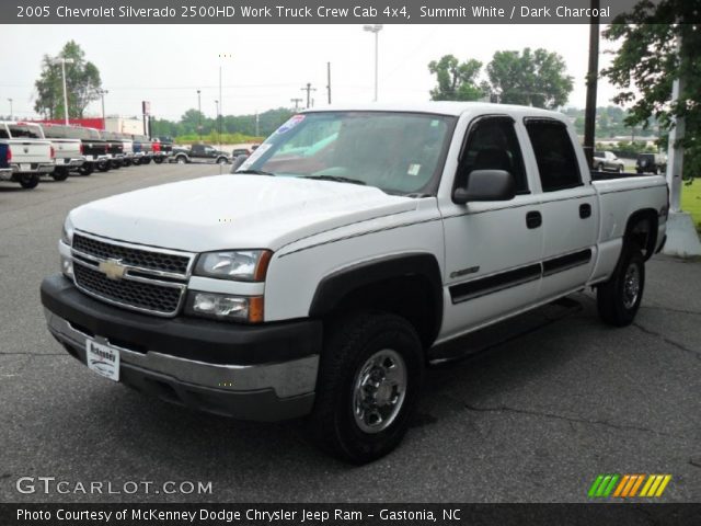 2005 Chevrolet Silverado 2500HD Work Truck Crew Cab 4x4 in Summit White