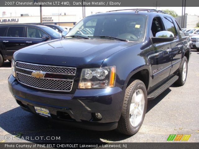 2007 Chevrolet Avalanche LTZ 4WD in Dark Blue Metallic