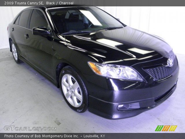 2009 Toyota Camry SE in Black