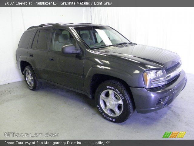 2007 Chevrolet TrailBlazer LS in Graphite Metallic