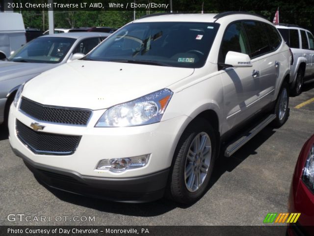 2011 Chevrolet Traverse LT AWD in White