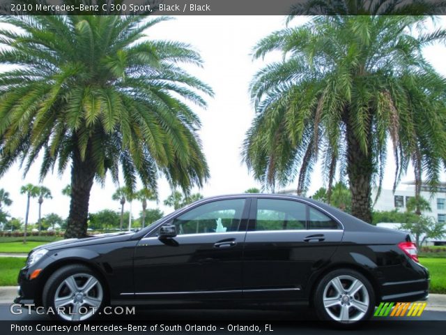 2010 Mercedes-Benz C 300 Sport in Black