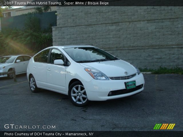 2007 Toyota Prius Hybrid Touring in Super White