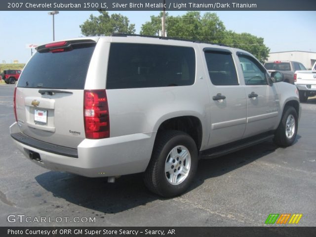 2007 Chevrolet Suburban 1500 LS in Silver Birch Metallic