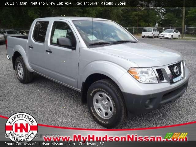 2011 Nissan Frontier S Crew Cab 4x4 in Radiant Silver Metallic