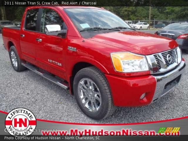 2011 Nissan Titan SL Crew Cab in Red Alert