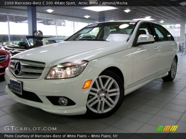 2009 Mercedes-Benz C 300 4Matic Sport in Arctic White