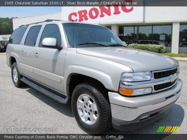 2005 Chevrolet Suburban 1500 LT in Silver Birch Metallic