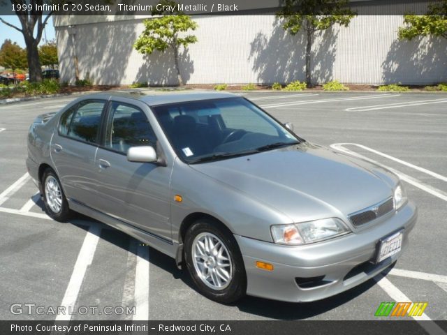 1999 Infiniti G 20 Sedan in Titanium Gray Metallic