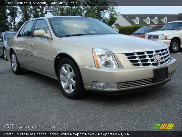 2007 Cadillac DTS Sedan in Gold Mist