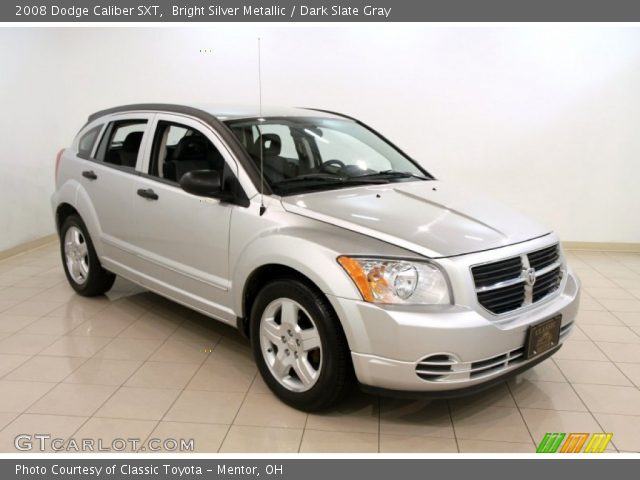 2008 Dodge Caliber SXT in Bright Silver Metallic