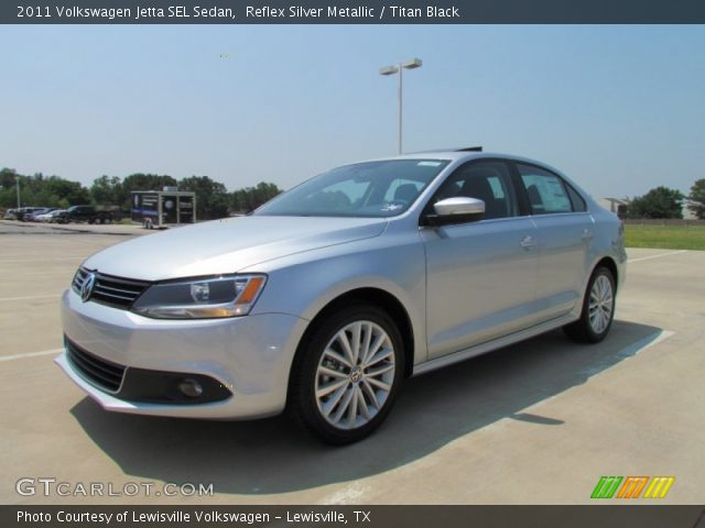 2011 Volkswagen Jetta SEL Sedan in Reflex Silver Metallic