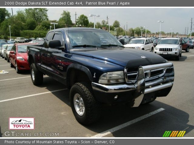 2000 Dodge Dakota SLT Extended Cab 4x4 in Patriot Blue Pearl