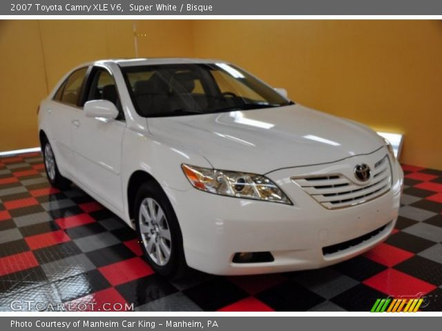 2007 Toyota Camry XLE V6 in Super White