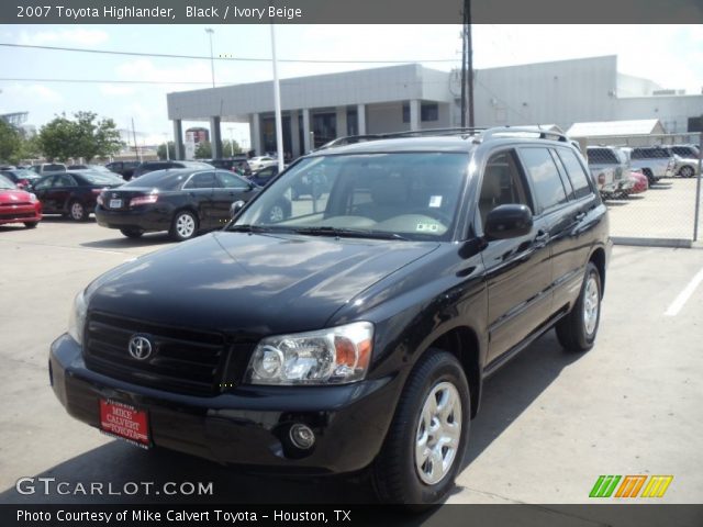 2007 Toyota Highlander  in Black
