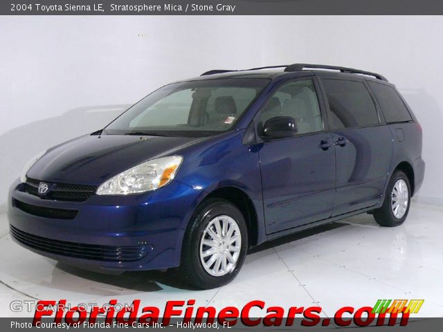 2004 Toyota Sienna LE in Stratosphere Mica