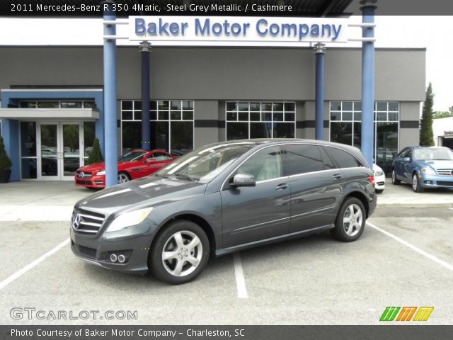 2011 Mercedes-Benz R 350 4Matic in Steel Grey Metallic