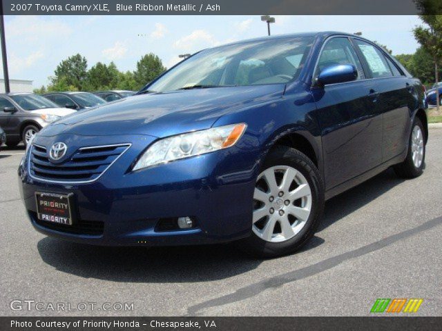 2007 Toyota Camry XLE in Blue Ribbon Metallic