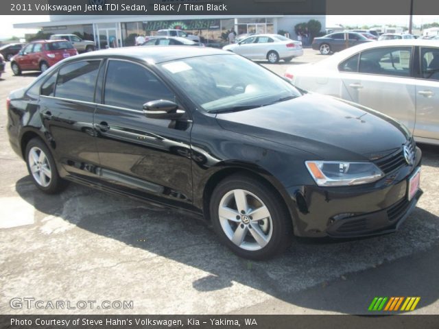 2011 Volkswagen Jetta TDI Sedan in Black