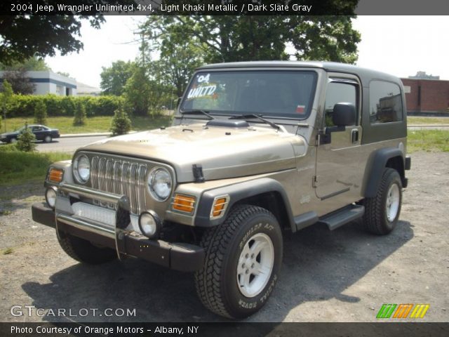 2004 Jeep Wrangler Unlimited 4x4 in Light Khaki Metallic